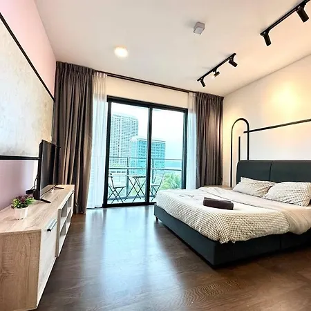 0117 Almas Suites Studio100Mbps! Netflix By Stay Nusajaya  Exterior photo